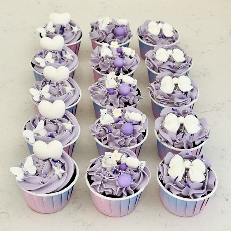 Cupcakes — Sprinkle finish