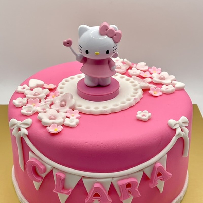 Custom cake — Bunting and blossom