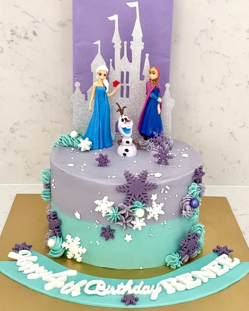 Tiered cake — Ice castle, two tier