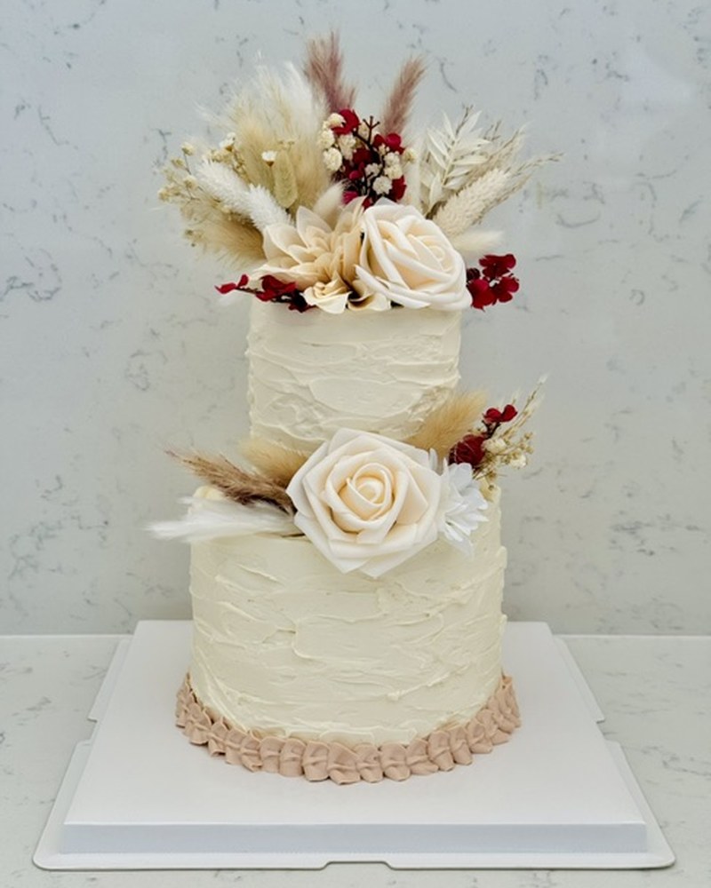 Tiered cake — Dried florals, wedding